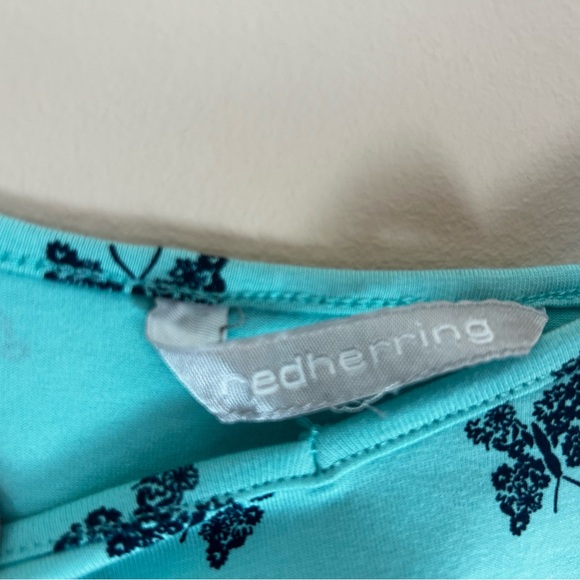 Brand new tank top - Picture 2 of 3